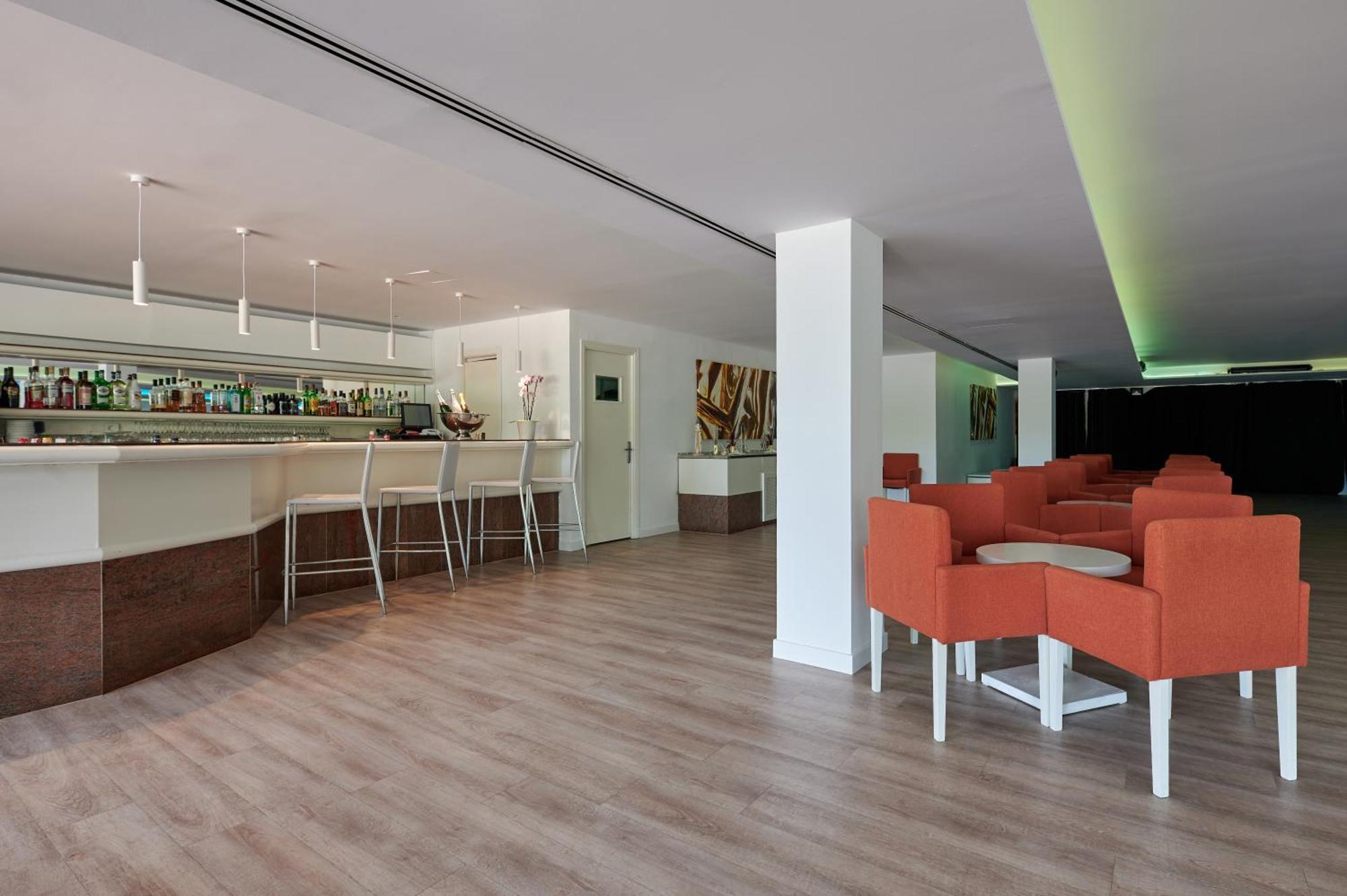Aluasoul Carolina - Adults Only Hotel Font de sa Cala Ngoại thất bức ảnh