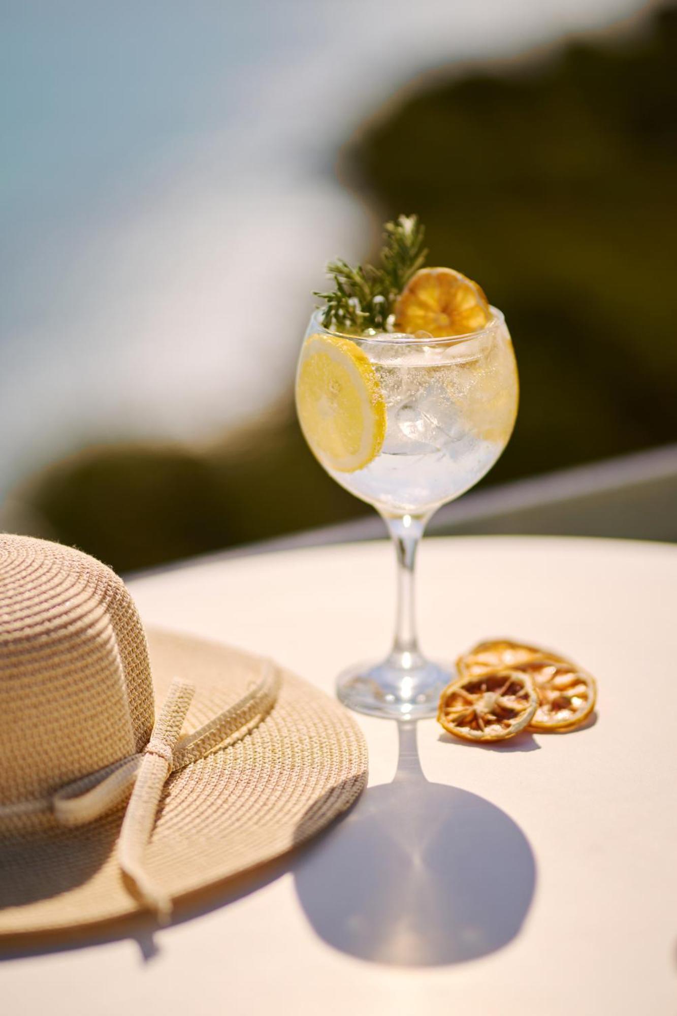 Aluasoul Carolina - Adults Only Hotel Font de sa Cala Ngoại thất bức ảnh