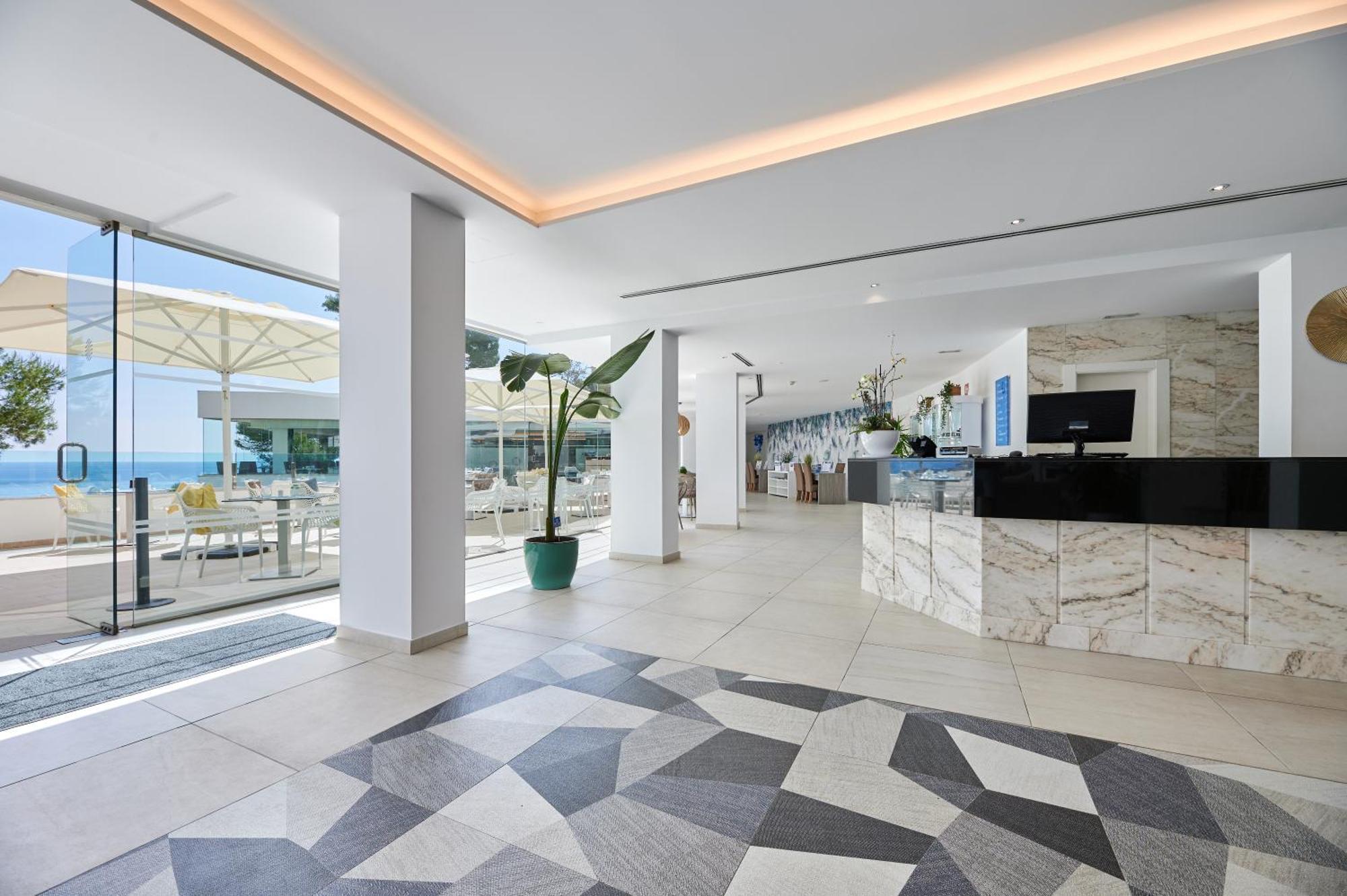 Aluasoul Carolina - Adults Only Hotel Font de sa Cala Ngoại thất bức ảnh