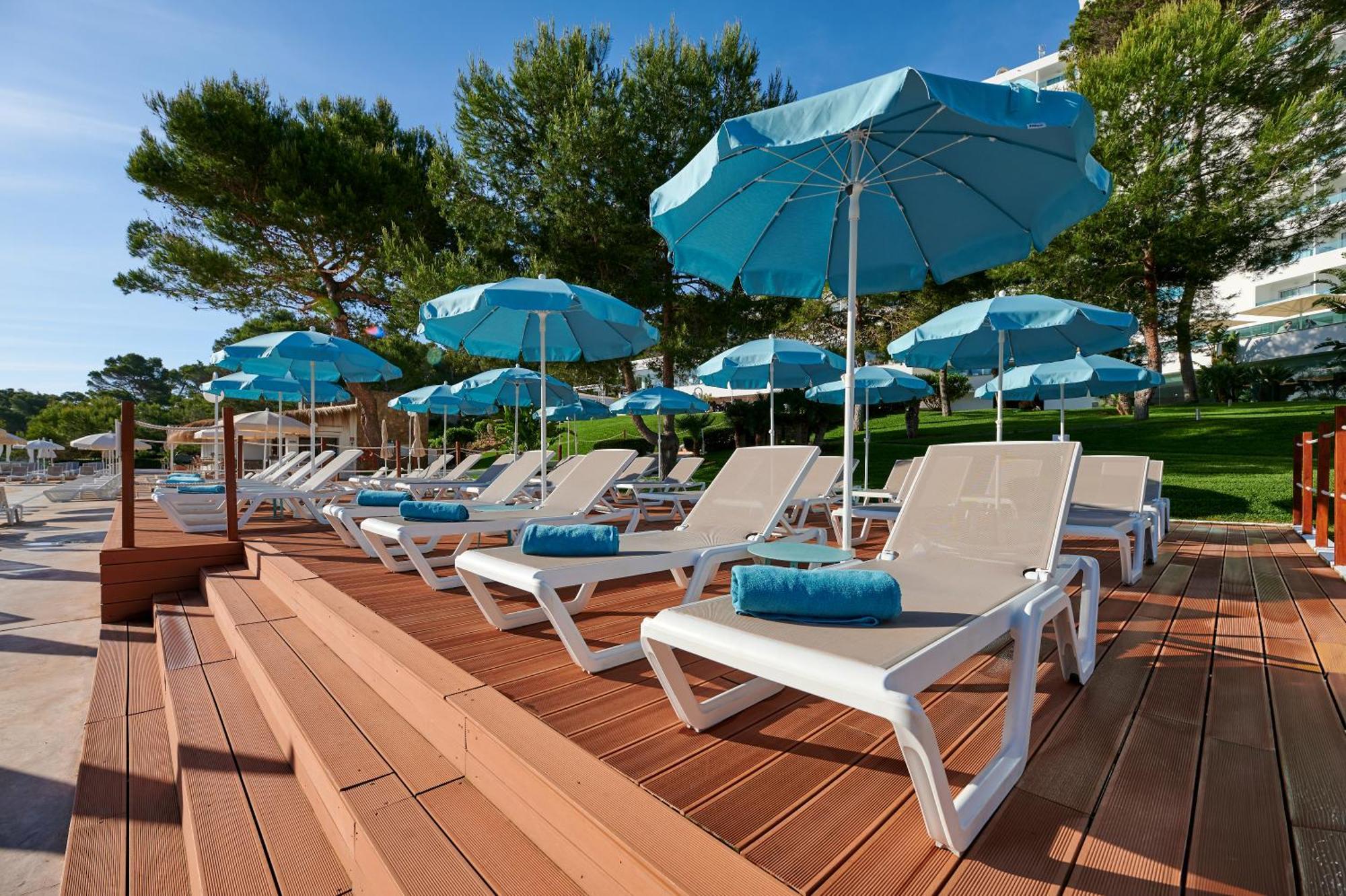 Aluasoul Carolina - Adults Only Hotel Font de sa Cala Ngoại thất bức ảnh